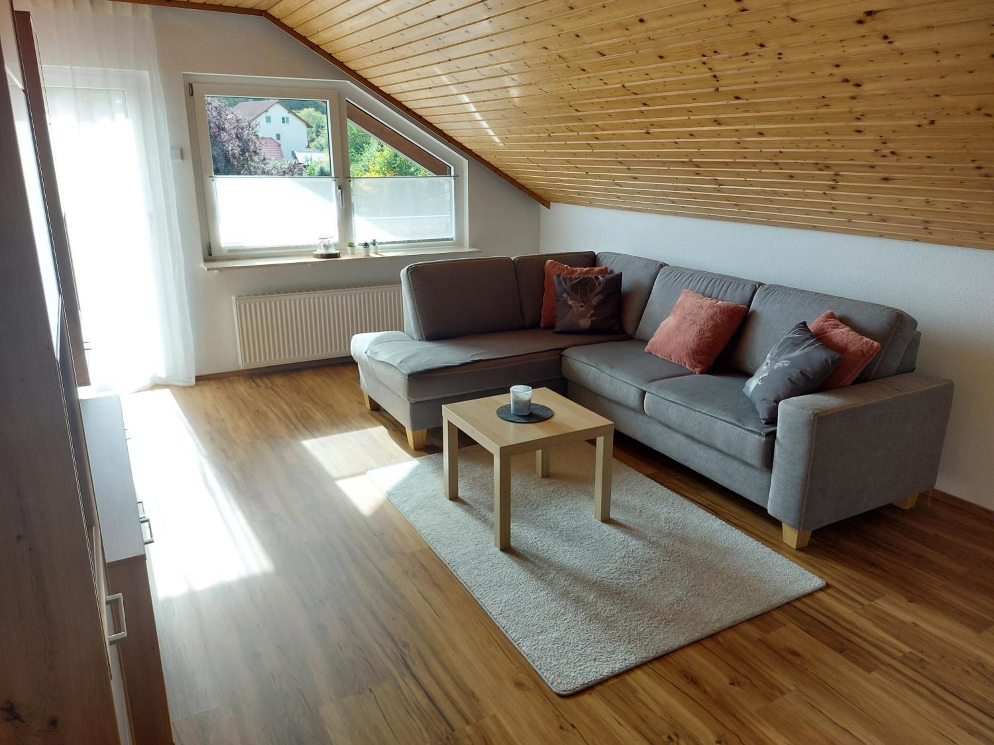 Moderne Ferienwohnung - Neu Renoviert - Ruhige Lage Waldachtal Exterior photo