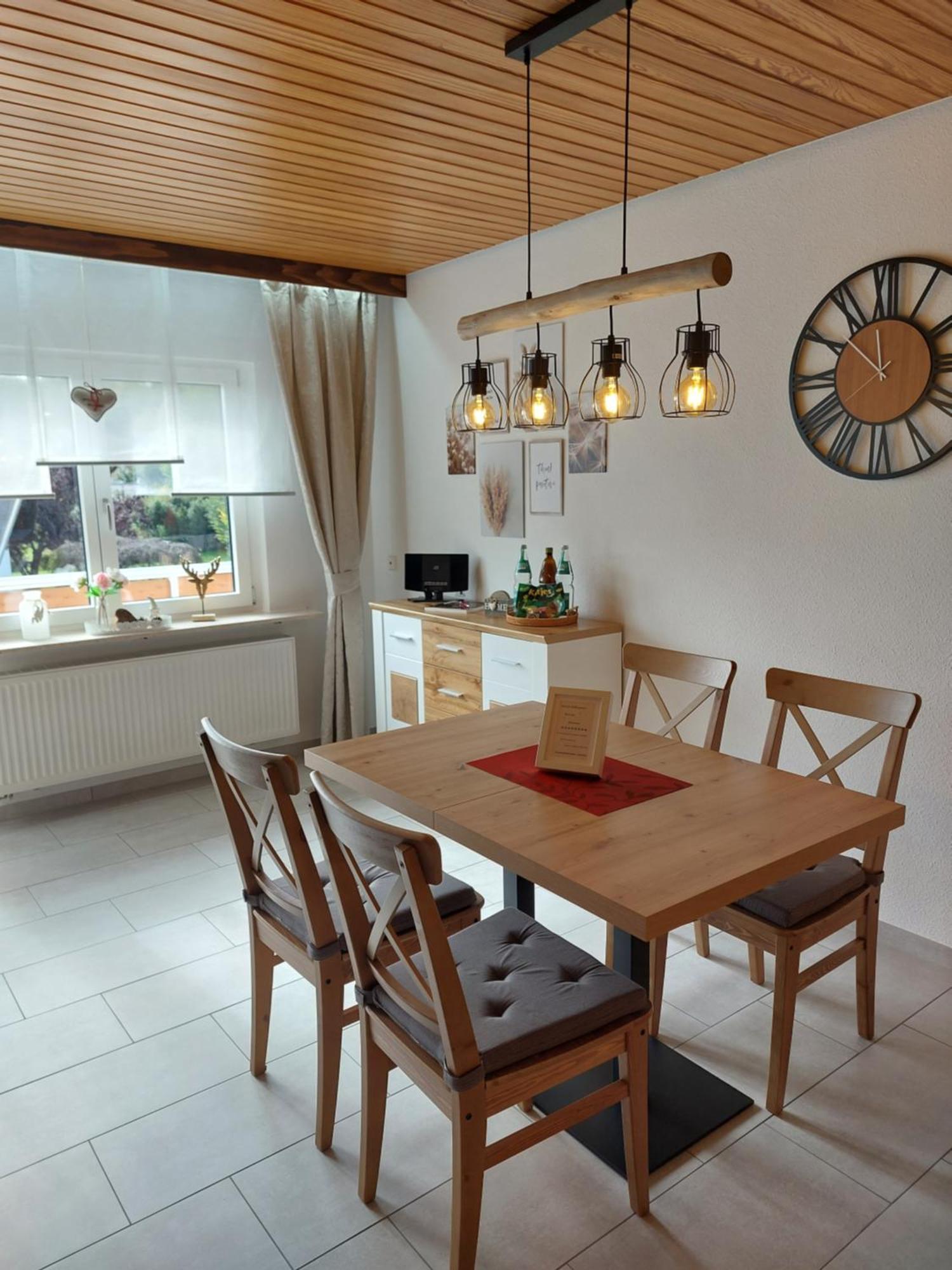 Moderne Ferienwohnung - Neu Renoviert - Ruhige Lage Waldachtal Exterior photo